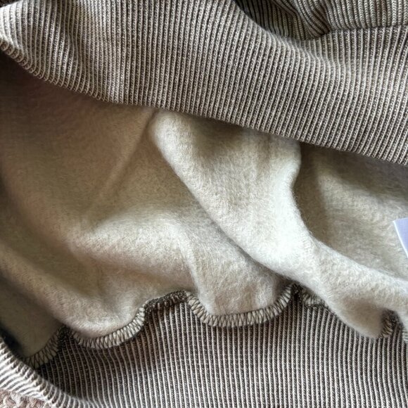 Nike Golf Ribbed Knit Sweater Vest | XL | Beige | Made in Peru - Picture 5 of 9